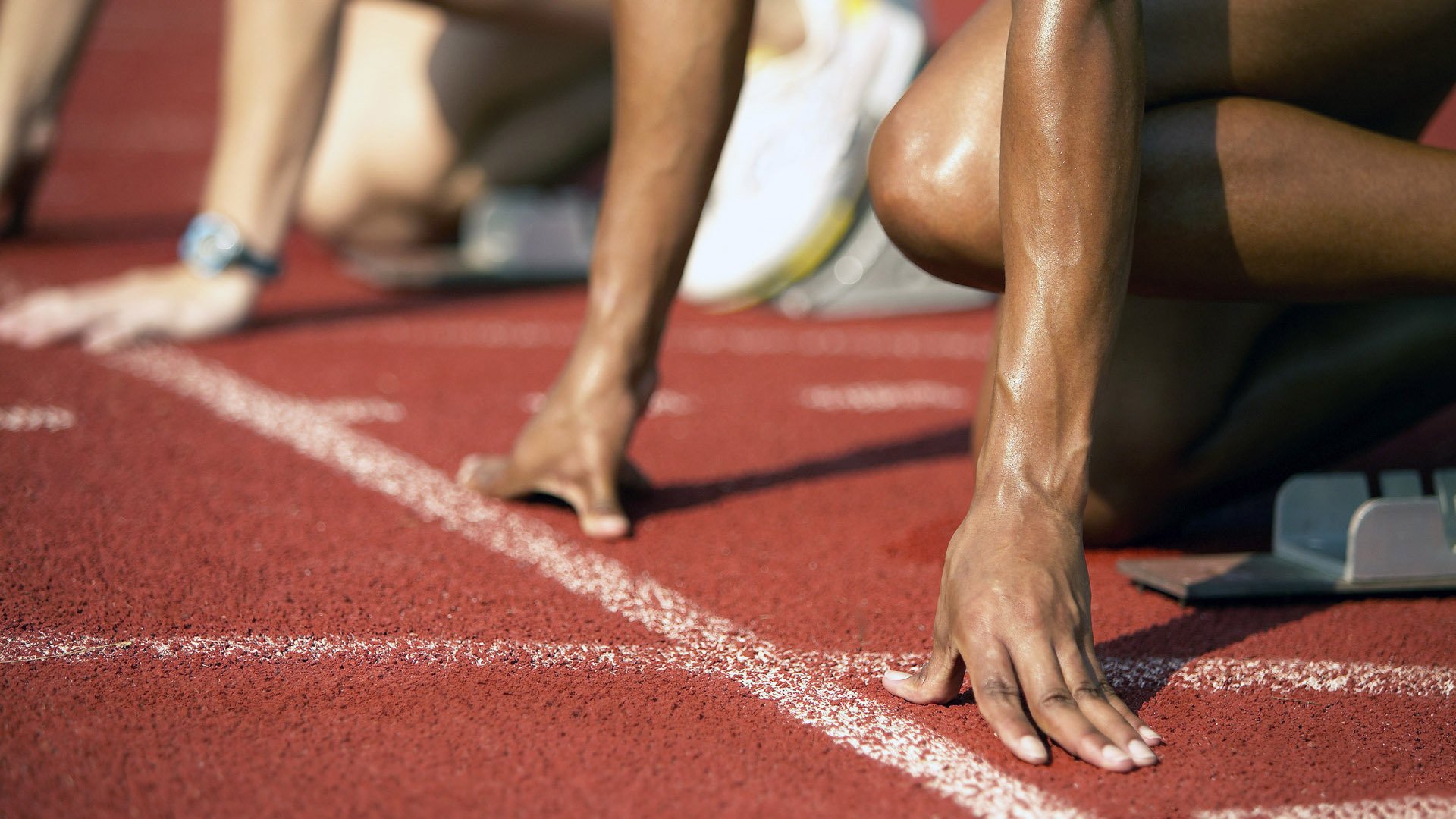 _快船迎难而上，冲刺季后赛_，快船队的比赛