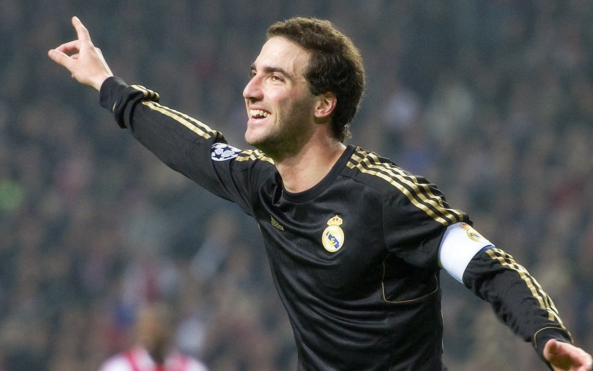 《行业大会热议：电竞行业未来政策导向》，电竞行业的现状和未来的发展的趋势